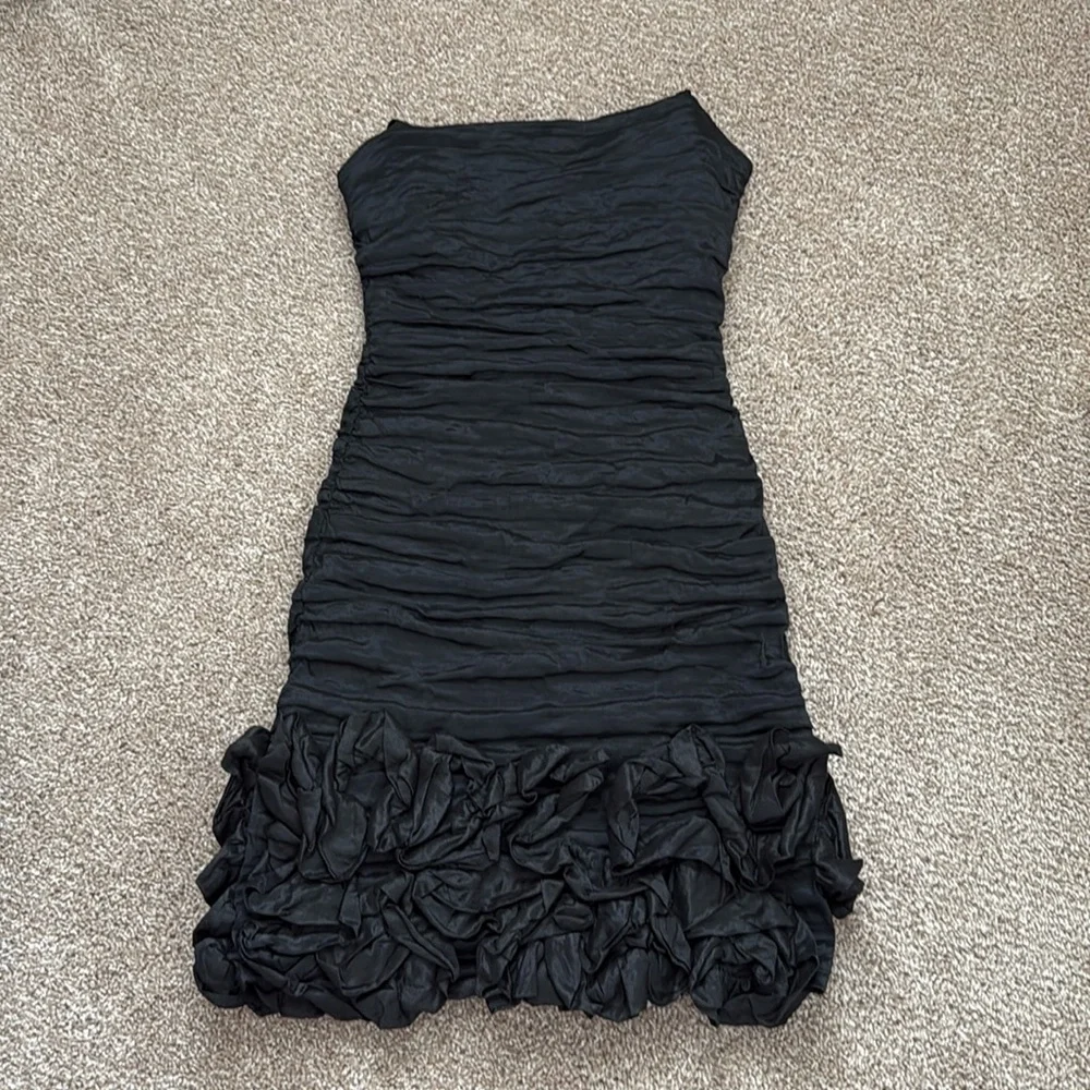 BCBG Maxazria dress - Picture 3 of 7